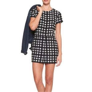 Banana Republic Gingham White and Black Gingham Romper size 0